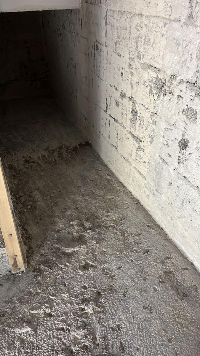 Kellerräume gesäubert und dekontaminiert